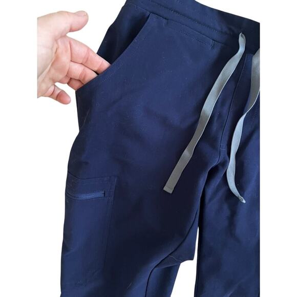 EUC Figs navy scrub pants technical collection size XXS Petite w gray drawstring - Picture 3 of 9